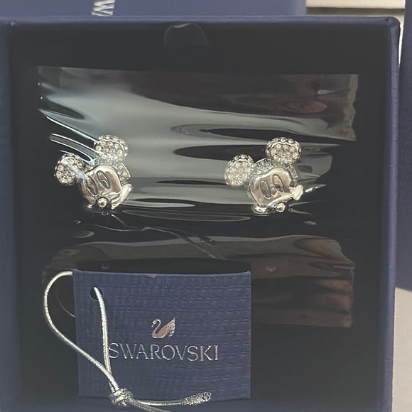 NIB Swarovski Silver Mickey Mouse Crystal Studs in White Rhodium - Picture 4 of 6